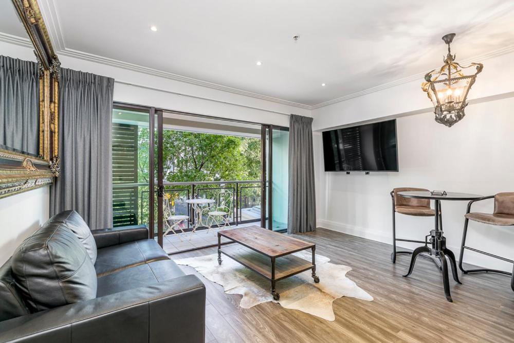 Corporate, Spacious Staycation - Sky Tower Views Auckland Luaran gambar